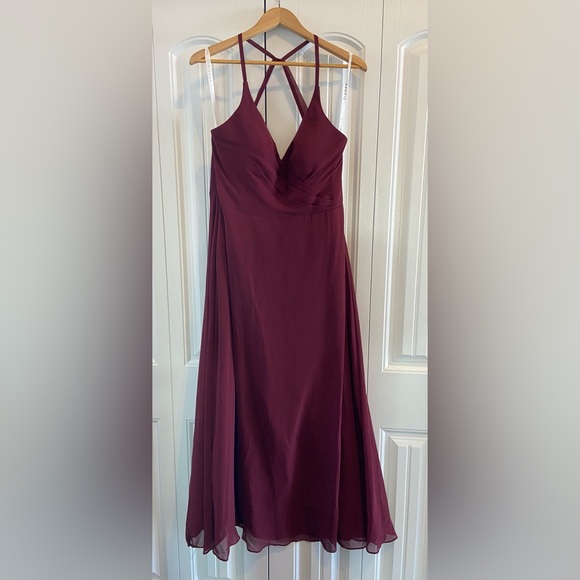 Azazie Dresses & Skirts - Azazie Wine Dress